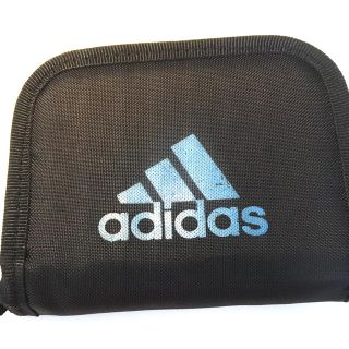 アディダス(adidas)の財布(折り財布)