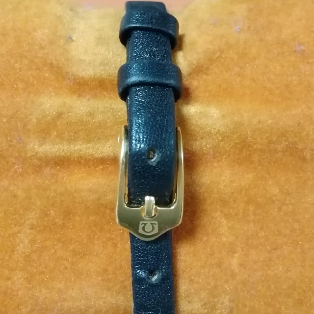 OMEGA(オメガ)の美品。OMEGA　オメガ　devil　クリスタルカット　オートマチック　腕時計 レディースのファッション小物(腕時計)の商品写真