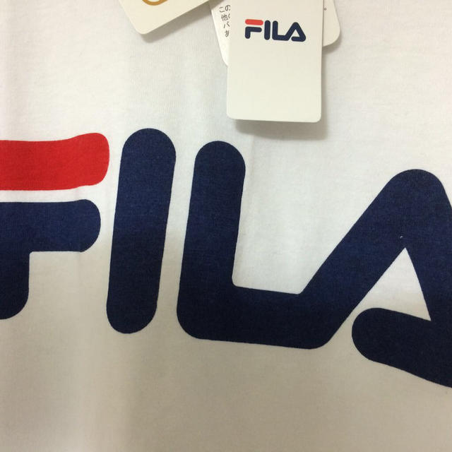 Fila Fila フィラ ロゴ ｔシャツ 白 Mの通販 By ありがとうございました フィラならラクマ