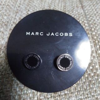 マークジェイコブス(MARC JACOBS)のMARC JACOBS イヤリング　ピアス　ブラック×シルバー(ピアス)