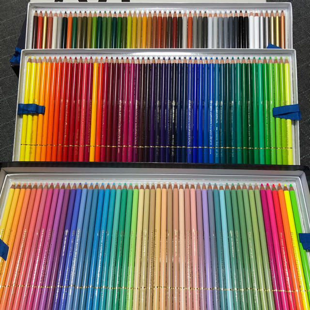 FABER-CASTELL(ファーバーカステル)のハーマイネ様専用 エンタメ/ホビーのアート用品(色鉛筆)の商品写真