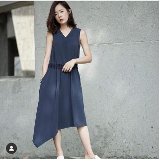 セオリー(theory)のgiordano ladies アシンメトリーワンピース(ひざ丈ワンピース)