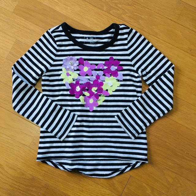 babyGAP(ベビーギャップ)の２着セット ☆ GAP 女の子 ロンT キッズ/ベビー/マタニティのキッズ服女の子用(90cm~)(Tシャツ/カットソー)の商品写真