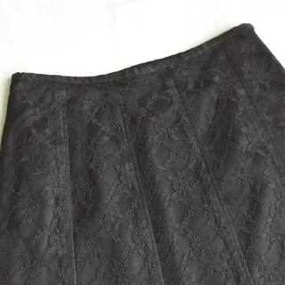 黒レースフレアスカート(ひざ丈スカート)