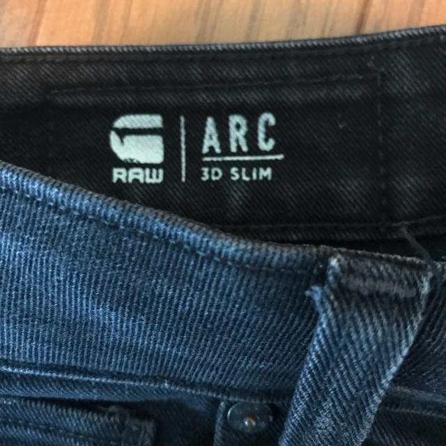 G-STAR RAW - ⭐️G-STAR RAW ダメージジーンズ⭐️の+bstrading.net