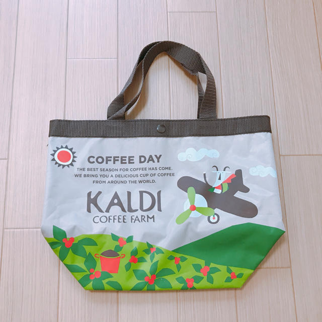 KALDI(カルディ)のチキ様専用 レディースのバッグ(トートバッグ)の商品写真