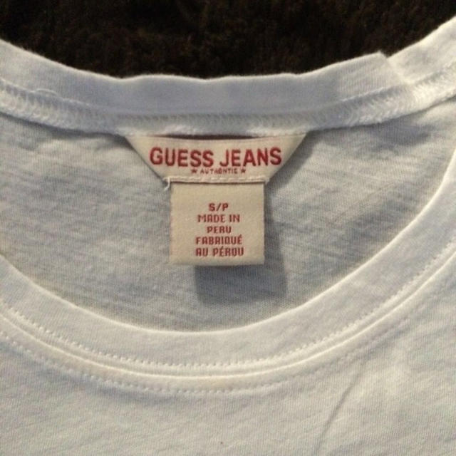 GUESS(ゲス)のお値下げ GUEANS  JEANS  レディースのトップス(Tシャツ(半袖/袖なし))の商品写真