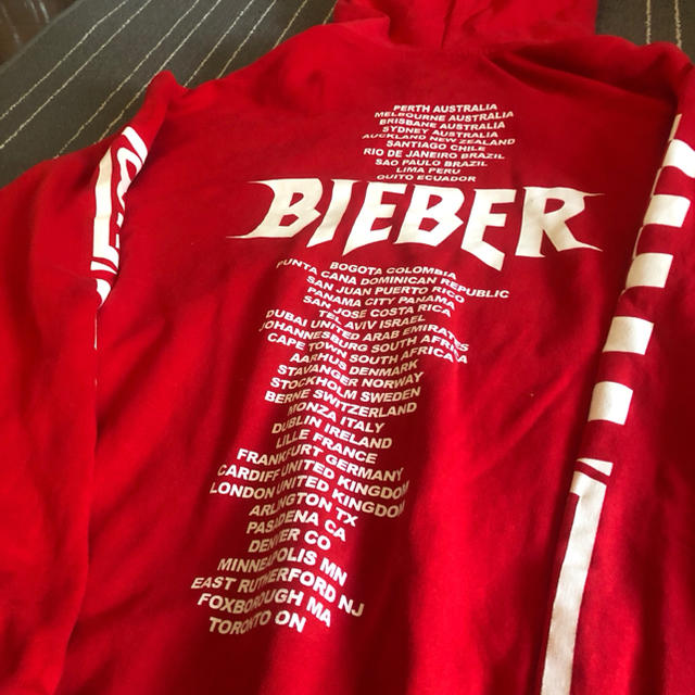 H&M(エイチアンドエム)のJustin Bieber hoodie メンズのトップス(パーカー)の商品写真