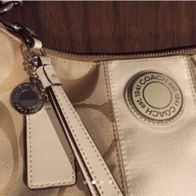 COACH(コーチ)のココア様専用⭐️コーチハンドバック レディースのバッグ(ハンドバッグ)の商品写真