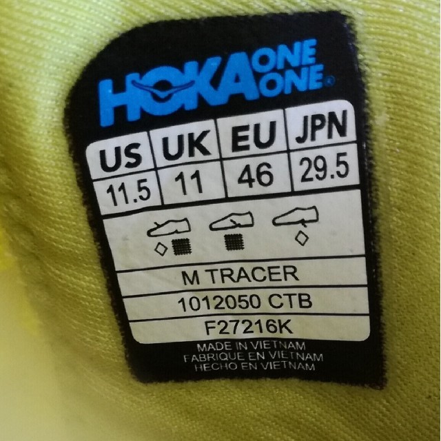 Hoka  one one 
TRACER　 スポーツ/アウトドアのランニング(シューズ)の商品写真