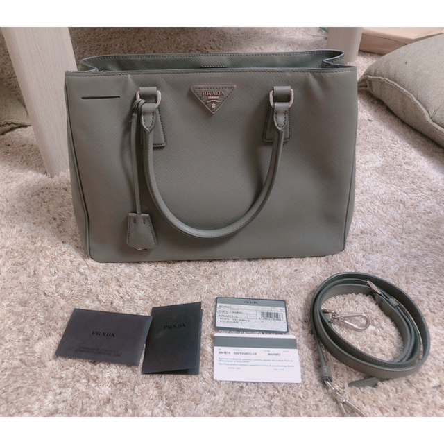 週間売れ筋 サフィアーノ prada プラダ - PRADA SAFFIANO グレー MARMO