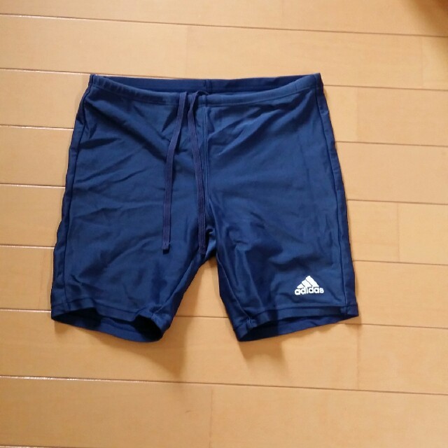 adidas(アディダス)のadidas　水着　160cm キッズ/ベビー/マタニティのキッズ服男の子用(90cm~)(水着)の商品写真