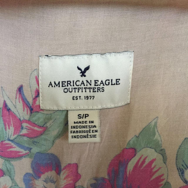 American Eagle(アメリカンイーグル)のamerican eagle シャツ レディースのトップス(シャツ/ブラウス(長袖/七分))の商品写真