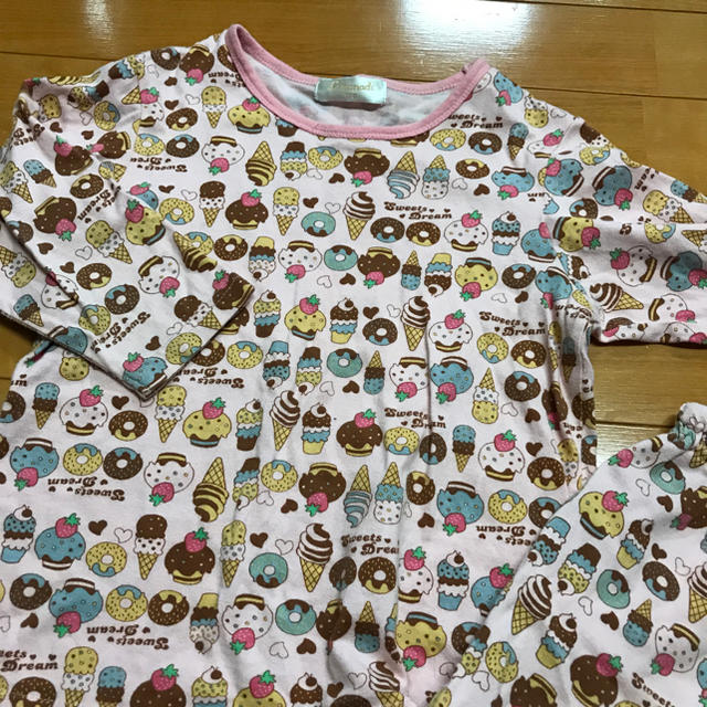 F.O.KIDS(エフオーキッズ)のパジャマ 100 女の子 エフオー FO スィート  キッズ/ベビー/マタニティのキッズ服女の子用(90cm~)(パジャマ)の商品写真