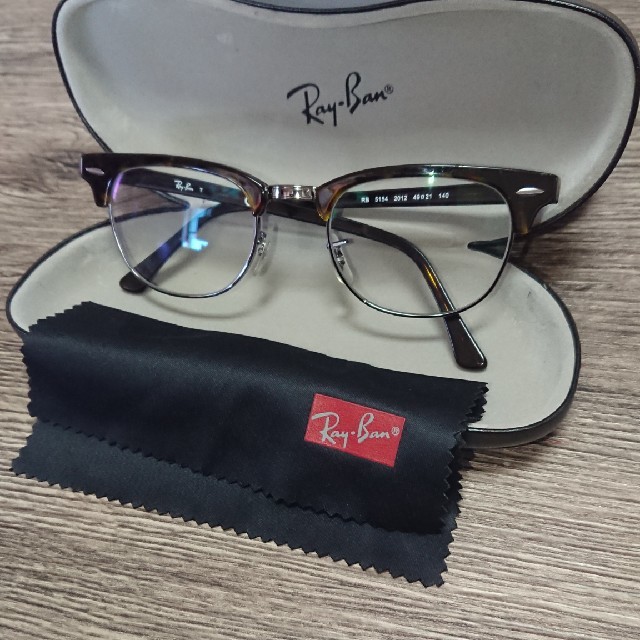 Ray-Ban(レイバン)の【1892様専用】レイバンクラブマスター 伊達メガネ メンズのファッション小物(サングラス/メガネ)の商品写真