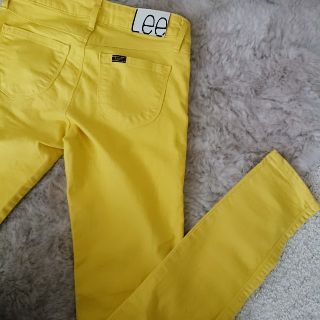 リー(Lee)のLee パンツ イエロー 細身ズボン スキニーパンツ(スキニーパンツ)