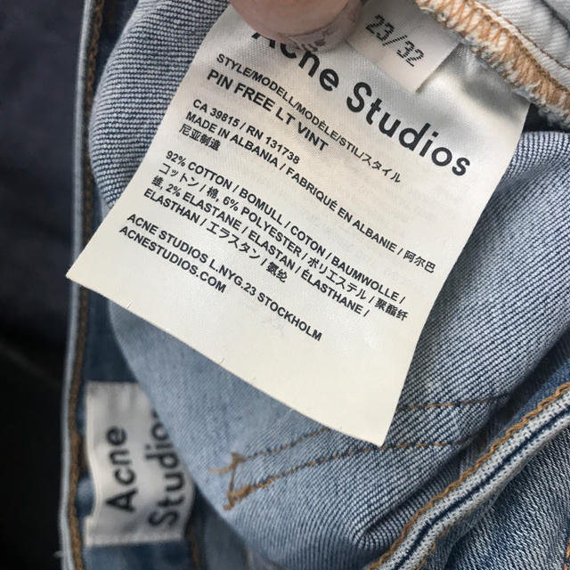 ACNE(アクネ)のAcne Studios デニム 23/32 レディースのパンツ(デニム/ジーンズ)の商品写真