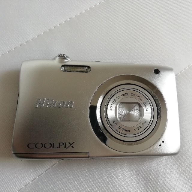 COOLPIX A100スマホ/家電/カメラ