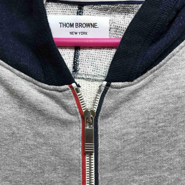 Begin掲載 美品 最新 トムブラウン Thom Browne 4bar パーカー