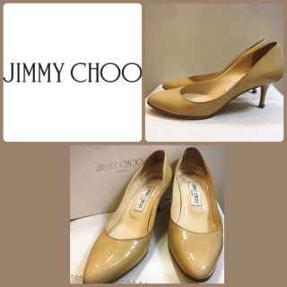 ジミーチュウ(JIMMY CHOO)のジミーチュウ  ベージュパテント  パンプス(ハイヒール/パンプス)