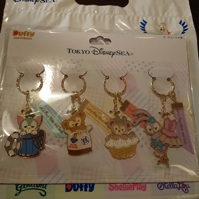 Disney - 1袋☆ディズニー 2019 イースター ダッフィー&フレンズ キーホルダー 4種の通販 by pink☆'s shop