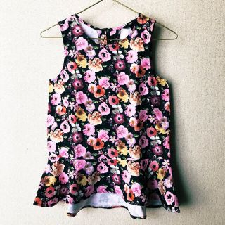 エイチアンドエム(H&M)の新品★H&M 花柄 裾フリル トップス 32★希少サイズ(その他)