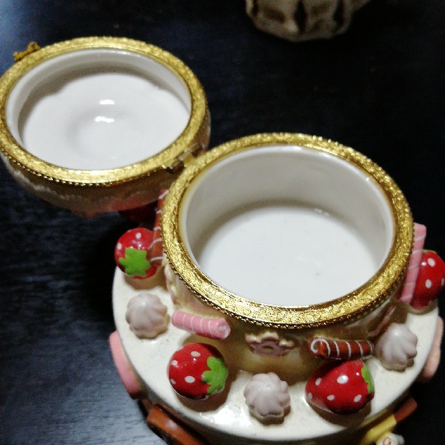 陶器デコレーションケーキの通販 By シルバーマウンテンゴリラ S Shop ラクマ