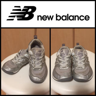 ニューバランス(New Balance)の【送料無料】ニューバランス シルバー 17cm ☆レア☆(スニーカー)