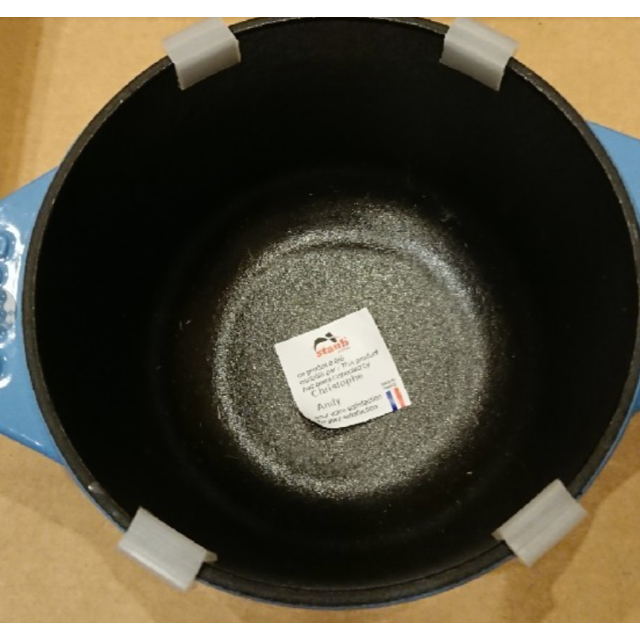 STAUB(ストウブ)の《新品》STAUB ココットde GOHAN Mサイズ インテリア/住まい/日用品のキッチン/食器(調理道具/製菓道具)の商品写真