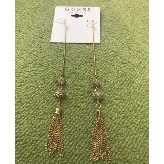 ゲス(GUESS)のGUESS 新品未使用 ロングピアス (ピアス)