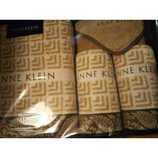 アンクライン(ANNE KLEIN)のANNE KLEIN  バスタオルフェイスタオルハンドタオルセット(タオル/バス用品)