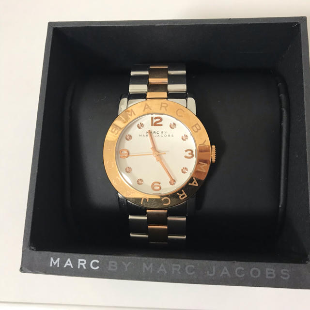 MARC BY MARC JACOBS の時計