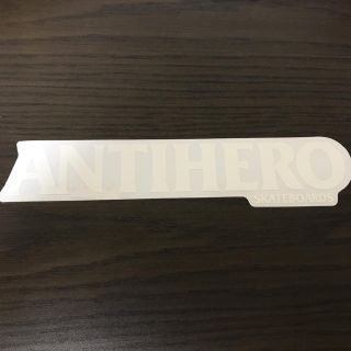 アンチヒーロー(ANTIHERO)の【縦4.2cm横22.2cm】ANTI HERO skateboardステッカー(ステッカー)