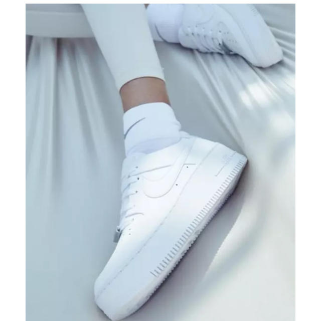 NIKE  ウィメンズ AF1 セイジ LOW  エアーフォース