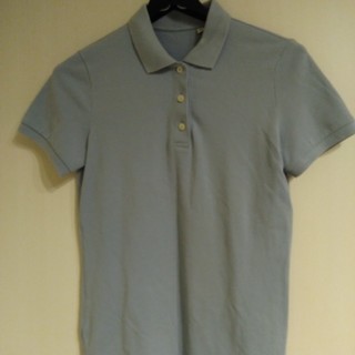 ユニクロ(UNIQLO)のユニクロ ポロシャツ　水色　レディース(ポロシャツ)