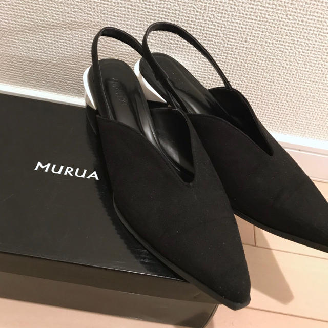 MURUA(ムルーア)の"即購入OK" MURUA ポインテッドバブーシュ レディースの靴/シューズ(サンダル)の商品写真