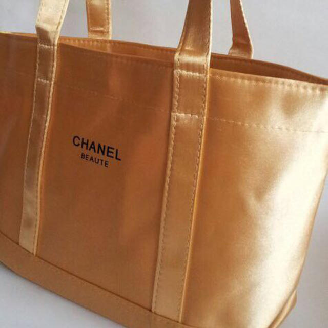 CHANEL - シャネル トートバッグ 並行輸入品！の通販 by しずく