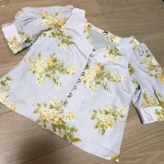 シュープリームララ(Supreme.La.La.)のブラウス 花柄(シャツ/ブラウス(長袖/七分))