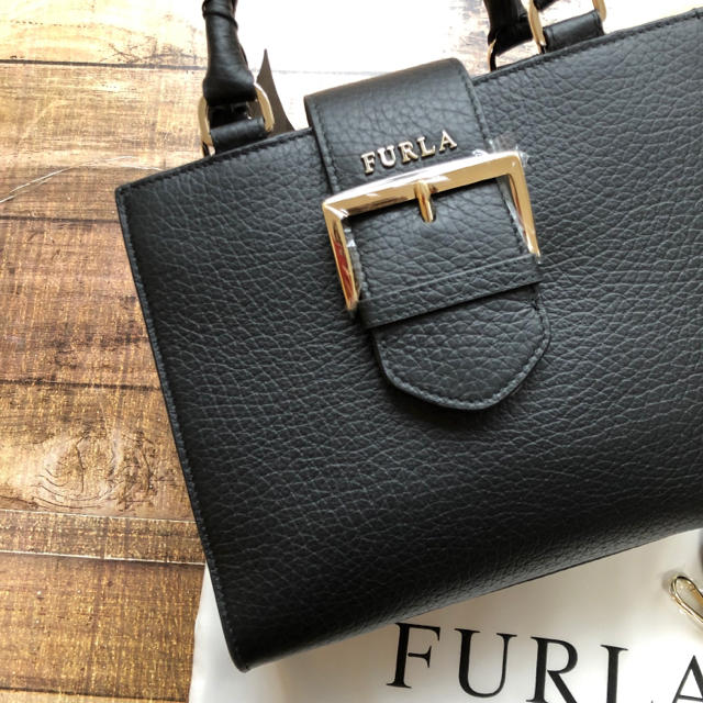 Furla(フルラ)の新品 フルラ FLO 2way ショルダーバッグ 984573 ブラック レディースのバッグ(ショルダーバッグ)の商品写真
