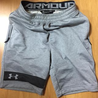 アンダーアーマー(UNDER ARMOUR)のアンダーアーマー MDハーフパンツ ヒートギア(ショートパンツ)