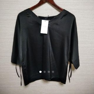 フィフス(fifth)の再々お値下げ❣新品タグ付き❢fifthとろみブラウス(シャツ/ブラウス(長袖/七分))