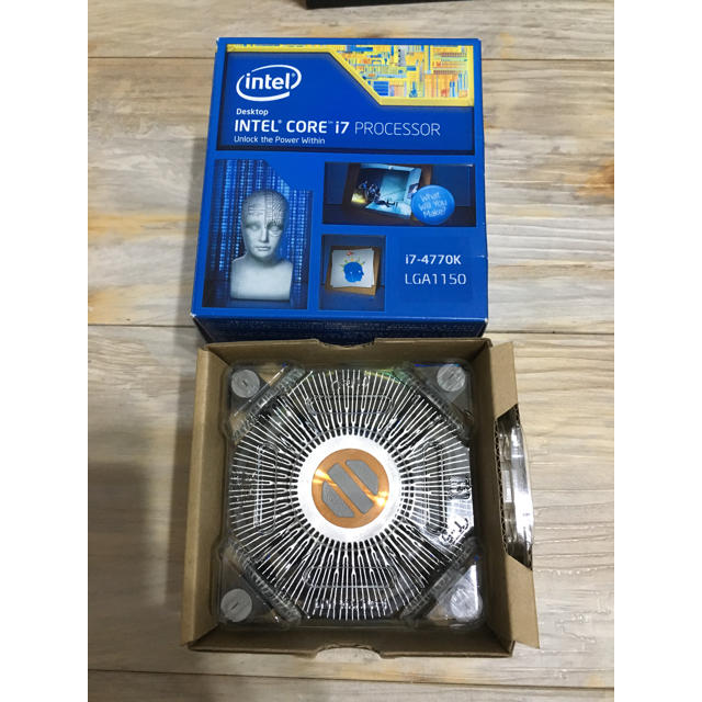 新品 Intel Core i7 4770k リテールクーラーの通販 by ギンs shop｜ラクマ