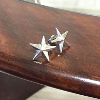 ピアス(ピアス)