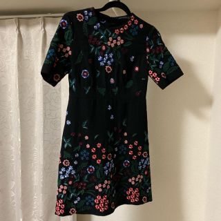 ザラ(ZARA)のZARA ザラ ZARA Woman ワンピース 花柄 Sサイズ(ひざ丈ワンピース)