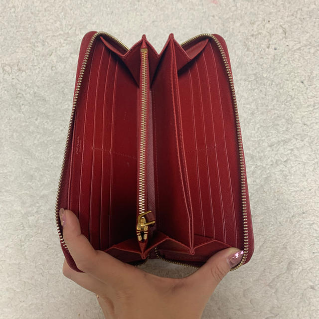 プラダ PRADA サイフ 財布 長財布 赤