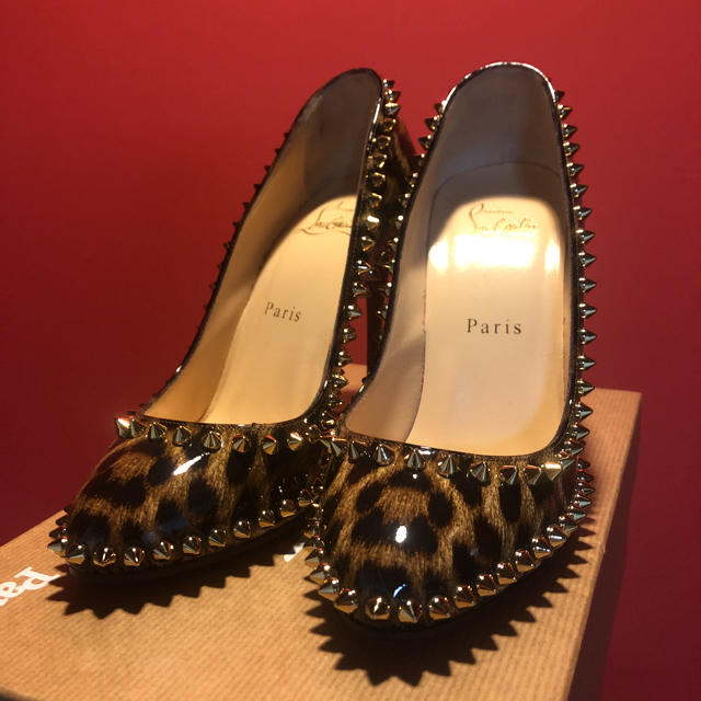 128000円購入 Christian Louboutin レオパードパンプス