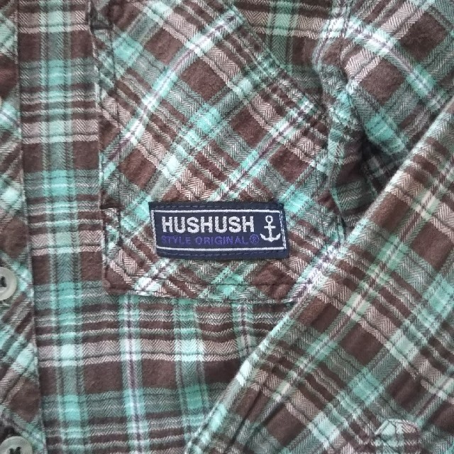 HusHush(ハッシュアッシュ)のハッシュアッシュ 長袖シャツ サイズ130 キッズ/ベビー/マタニティのキッズ服男の子用(90cm~)(Tシャツ/カットソー)の商品写真