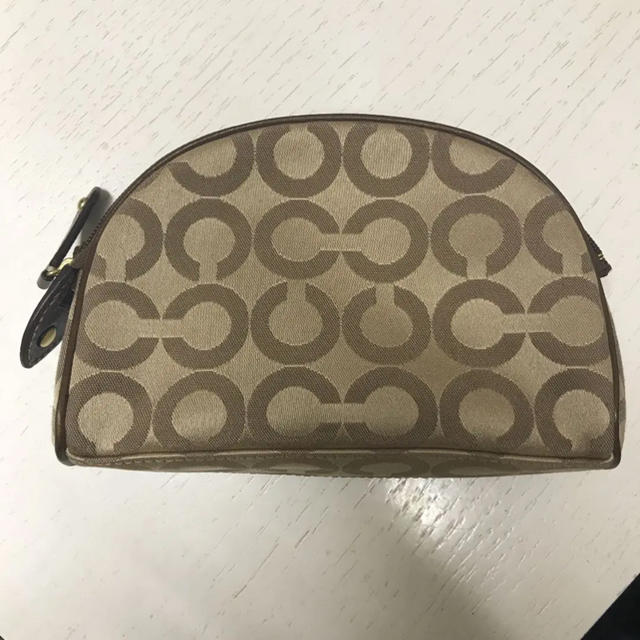 COACH(コーチ)のcoachのポーチ レディースのファッション小物(ポーチ)の商品写真