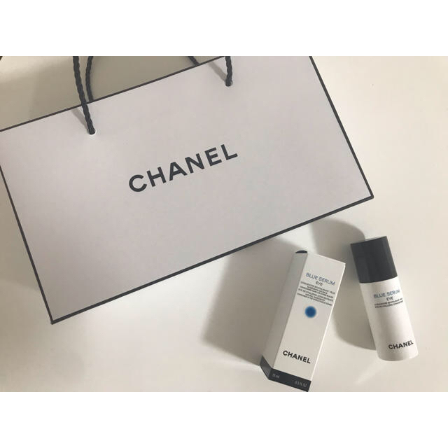 CHANEL(シャネル)のCHANEL BLUE SERUM EYE💎✨ コスメ/美容のスキンケア/基礎化粧品(美容液)の商品写真