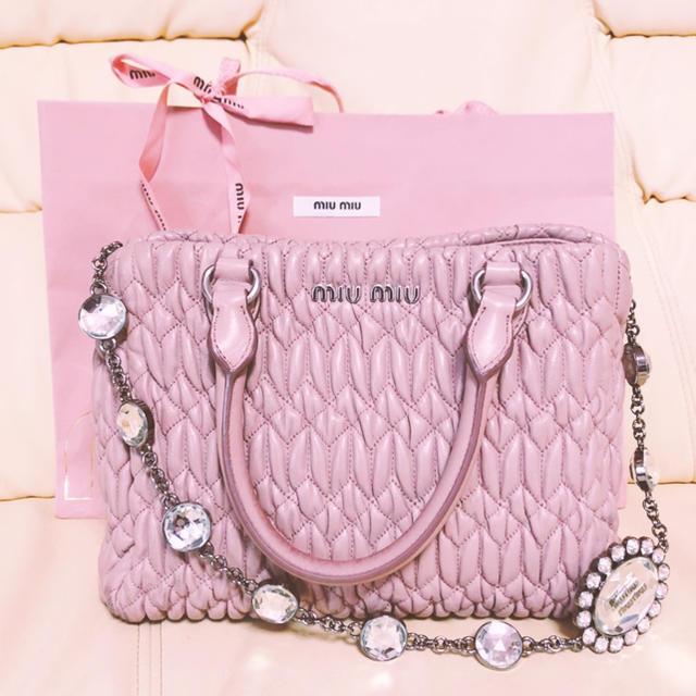 miumiu ナッパクリスタル ショルダーバッグ